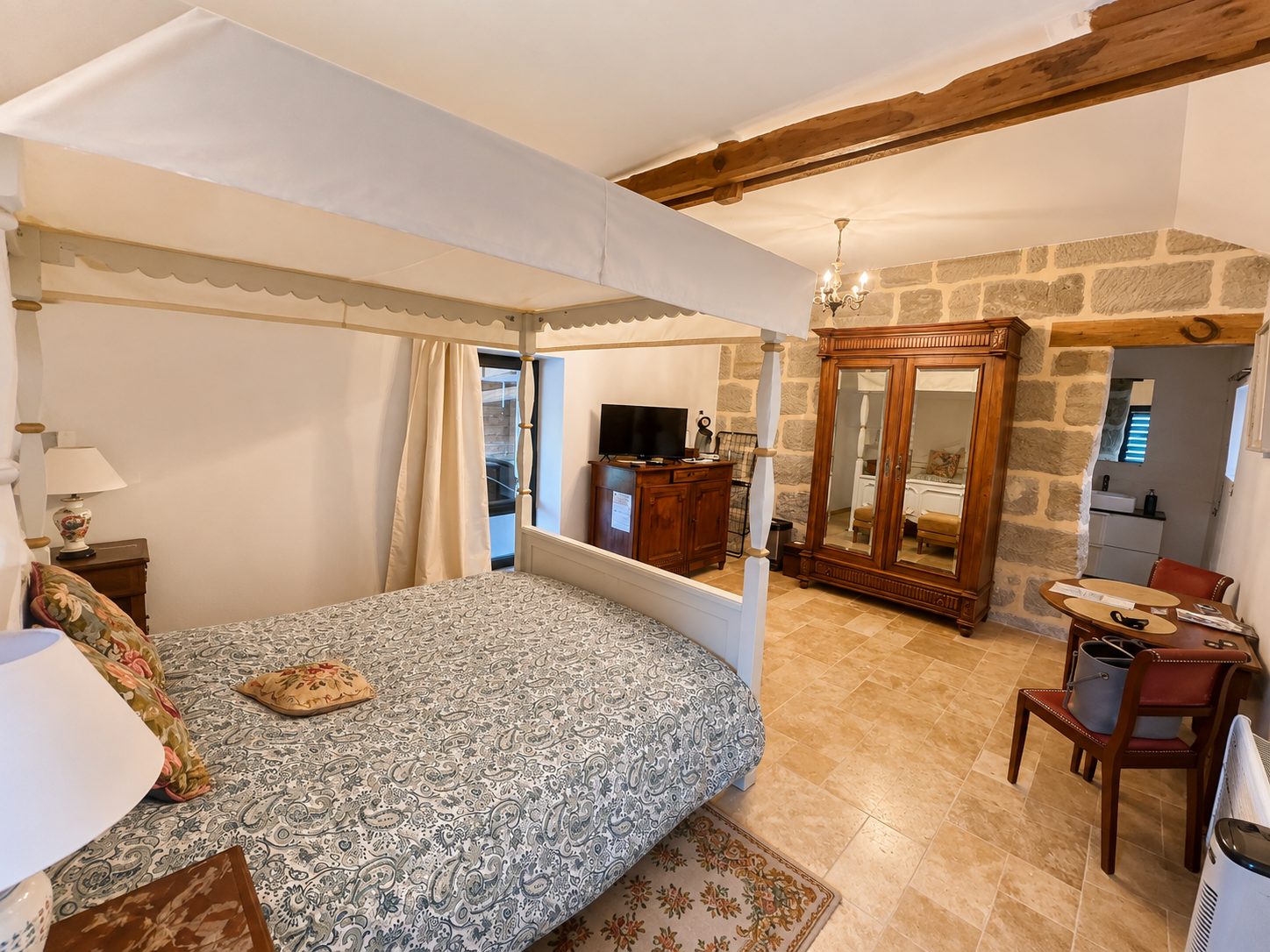 Photo 2 de la Chambre d'Enval à Brive-la-Gaillarde